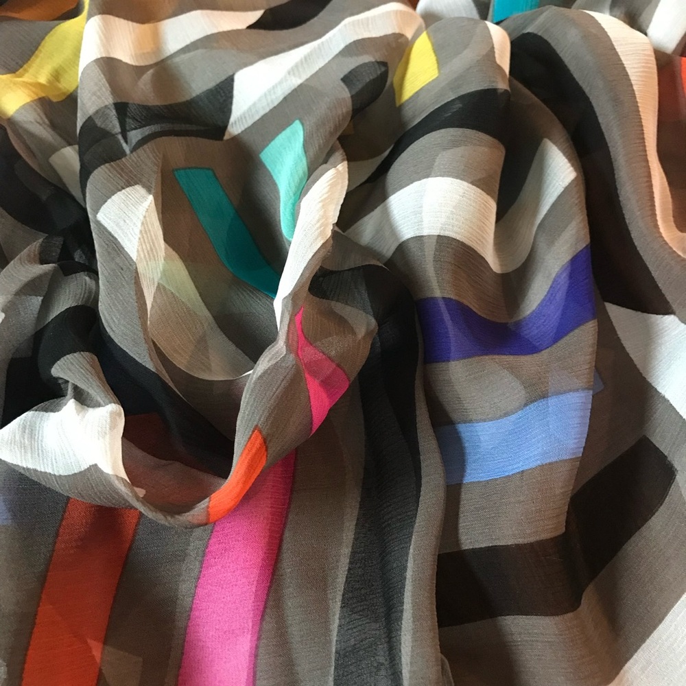 PER SE 100% Silk Scarf *Colorful Linear Print* - Picture 7 of 13